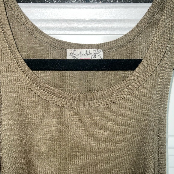 Free People Intimately Green Razorback Tank Too Size Medium - Picture 2 of 3